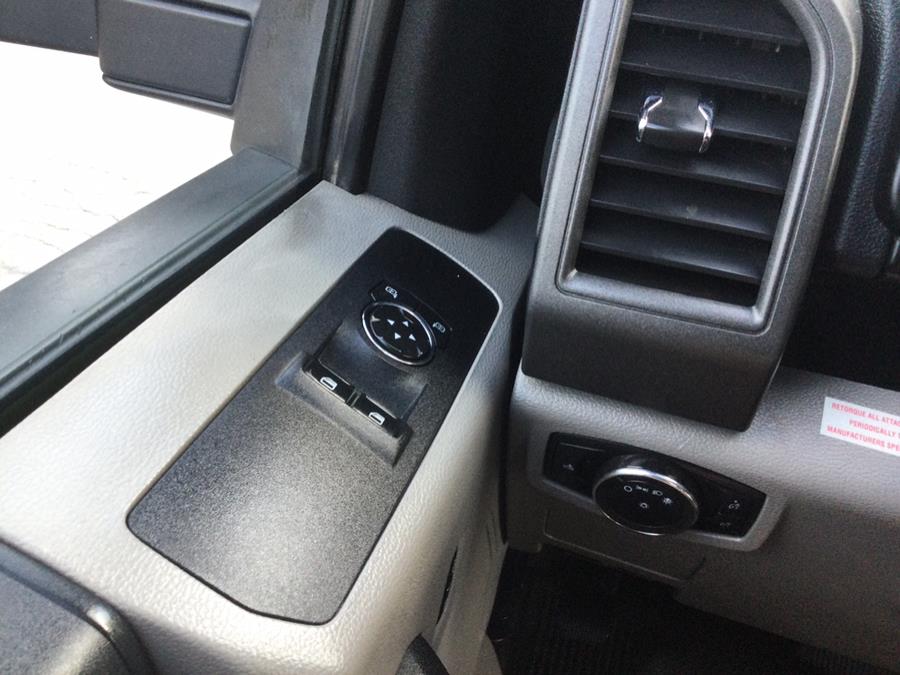 2017 Ford Super Duty F-250 SRW XL 4WD Reg Cab 8'' Box, available for sale in Plantsville, Connecticut | L&S Automotive LLC. Plantsville, Connecticut 2017 Ford Super Duty F-250 SRW XL 4WD Reg Cab 8'' Box, available for sale in Plantsville, Connecticut | L&S Automotive LLC. Plantsville, Connecticut