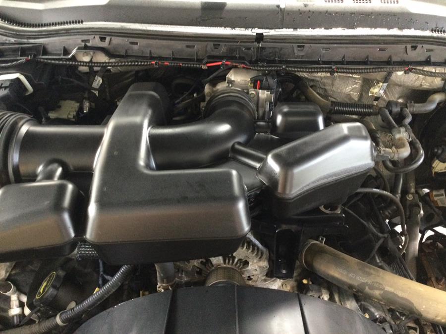 2017 Ford Super Duty F-250 SRW XL 4WD Reg Cab 8'' Box, available for sale in Plantsville, Connecticut | L&S Automotive LLC. Plantsville, Connecticut 2017 Ford Super Duty F-250 SRW XL 4WD Reg Cab 8'' Box, available for sale in Plantsville, Connecticut | L&S Automotive LLC. Plantsville, Connecticut