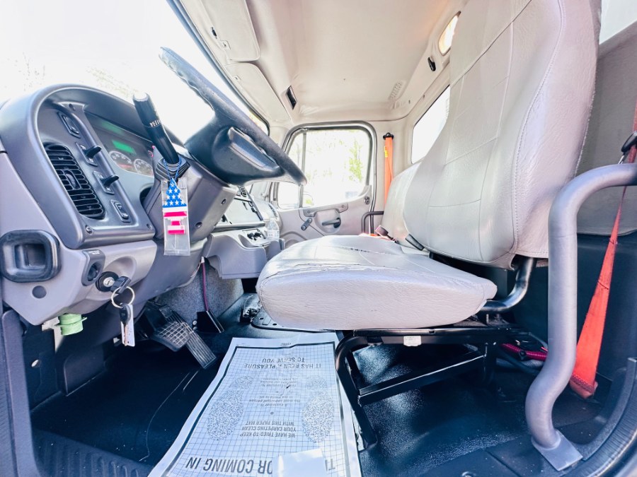 2017 Freightliner M2 106 26 FEET DRY BOX + CUMMINS ENGINE + RAMP + NO CDL, available for sale in South Amboy, New Jersey | NJ Truck Spot. South Amboy, New Jersey 2017 Freightliner M2 106 26 FEET DRY BOX + CUMMINS ENGINE + RAMP + NO CDL, available for sale in South Amboy, New Jersey | NJ Truck Spot. South Amboy, New Jersey