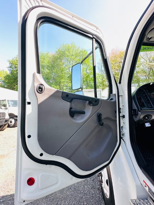 2021 Freightliner M2 106 26FT DRY BOX + CUMMINS ENGINE + LIFT GATE + NO CDL, available for sale in South Amboy, New Jersey | NJ Truck Spot. South Amboy, New Jersey 2021 Freightliner M2 106 26FT DRY BOX + CUMMINS ENGINE + LIFT GATE + NO CDL, available for sale in South Amboy, New Jersey | NJ Truck Spot. South Amboy, New Jersey