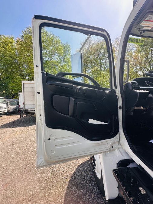 2020 HINO 268A 26FT BOX TRUCK + LIFT GATE + NO CDL, available for sale in South Amboy, New Jersey | NJ Truck Spot. South Amboy, New Jersey 2020 HINO 268A 26FT BOX TRUCK + LIFT GATE + NO CDL, available for sale in South Amboy, New Jersey | NJ Truck Spot. South Amboy, New Jersey