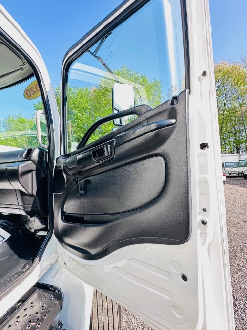 2020 HINO 268A 26 FEET DRY BOX + LIFT GATE + NO CDL, available for sale in South Amboy, New Jersey | NJ Truck Spot. South Amboy, New Jersey 2020 HINO 268A 26 FEET DRY BOX + LIFT GATE + NO CDL, available for sale in South Amboy, New Jersey | NJ Truck Spot. South Amboy, New Jersey