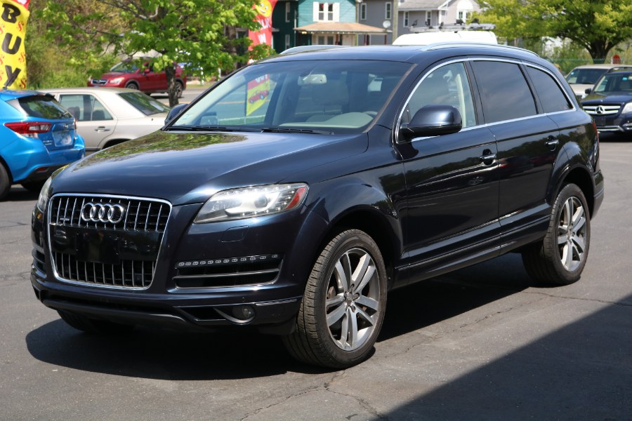 Used 2012 Audi Q7 in Bristol, Connecticut | Dealmax Motors LLC. Bristol, Connecticut
