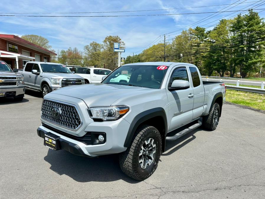 Used 2018 Toyota Tacoma in South Windsor, Connecticut | Mike And Tony Auto Sales, Inc. South Windsor, Connecticut