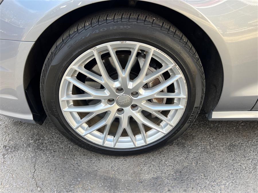2016 Audi A6 4dr Sdn quattro 3.0T Premium Plus, available for sale in Canton, Connecticut | Lava Motors. Canton, Connecticut 2016 Audi A6 4dr Sdn quattro 3.0T Premium Plus, available for sale in Canton, Connecticut | Lava Motors. Canton, Connecticut