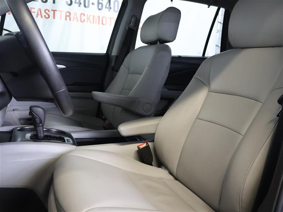 2019 Honda Pilot EXL, available for sale in Paterson, New Jersey | Fast Track Motors. Paterson, New Jersey 2019 Honda Pilot EXL, available for sale in Paterson, New Jersey | Fast Track Motors. Paterson, New Jersey
