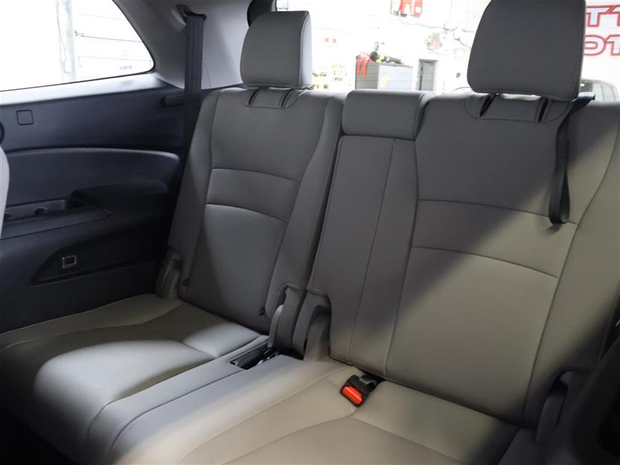 2019 Honda Pilot EXL, available for sale in Paterson, New Jersey | Fast Track Motors. Paterson, New Jersey 2019 Honda Pilot EXL, available for sale in Paterson, New Jersey | Fast Track Motors. Paterson, New Jersey