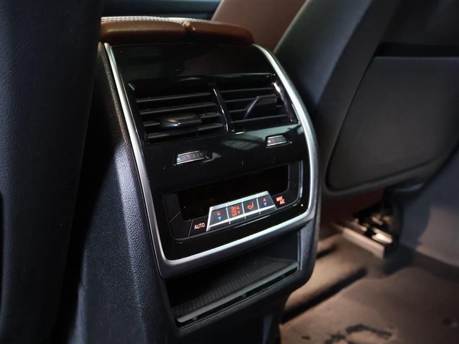 2021 BMW X6 XDRIVE40I, available for sale in Paterson, New Jersey | Fast Track Motors. Paterson, New Jersey 2021 BMW X6 XDRIVE40I, available for sale in Paterson, New Jersey | Fast Track Motors. Paterson, New Jersey