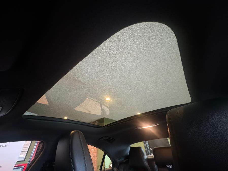 2015 Mercedes-Benz CLA-Class 4dr Sdn CLA 250 4MATIC, available for sale in West Hartford, Connecticut | AutoMax. West Hartford, Connecticut 2015 Mercedes-Benz CLA-Class 4dr Sdn CLA 250 4MATIC, available for sale in West Hartford, Connecticut | AutoMax. West Hartford, Connecticut