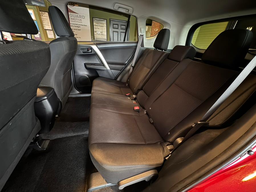 2014 Toyota RAV4 AWD 4dr LE (Natl), available for sale in West Hartford, Connecticut | AutoMax. West Hartford, Connecticut 2014 Toyota RAV4 AWD 4dr LE (Natl), available for sale in West Hartford, Connecticut | AutoMax. West Hartford, Connecticut