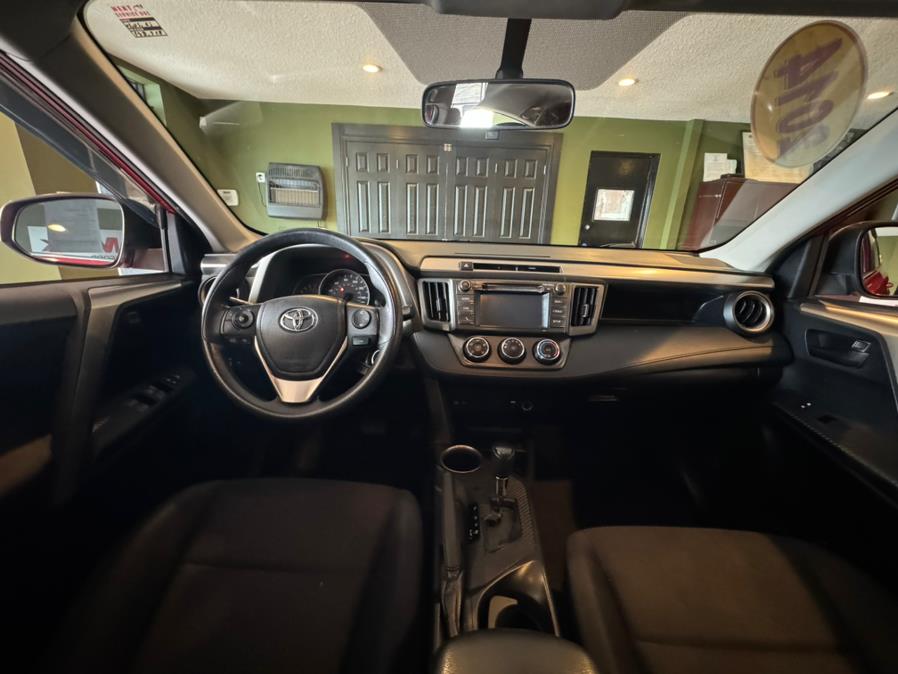 2014 Toyota RAV4 AWD 4dr LE (Natl), available for sale in West Hartford, Connecticut | AutoMax. West Hartford, Connecticut 2014 Toyota RAV4 AWD 4dr LE (Natl), available for sale in West Hartford, Connecticut | AutoMax. West Hartford, Connecticut