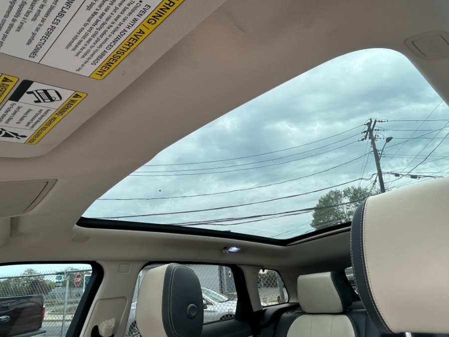 2017 Land Rover Range Rover Evoque 5 Door SE Premium, available for sale in West Babylon, New York | New Gen Auto Group. West Babylon, New York 2017 Land Rover Range Rover Evoque 5 Door SE Premium, available for sale in West Babylon, New York | New Gen Auto Group. West Babylon, New York