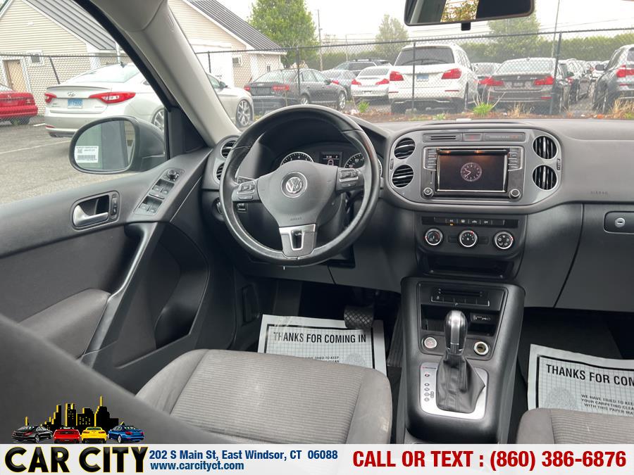 2018 Volkswagen Tiguan Limited 2.0T 4MOTION, available for sale in East Windsor, Connecticut | Car City LLC. East Windsor, Connecticut 2018 Volkswagen Tiguan Limited 2.0T 4MOTION, available for sale in East Windsor, Connecticut | Car City LLC. East Windsor, Connecticut