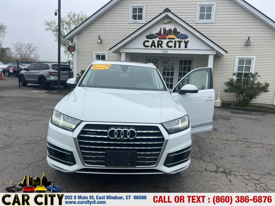 2017 Audi Q7 3.0 TFSI Premium Plus, available for sale in East Windsor, Connecticut | Car City LLC. East Windsor, Connecticut 2017 Audi Q7 3.0 TFSI Premium Plus, available for sale in East Windsor, Connecticut | Car City LLC. East Windsor, Connecticut