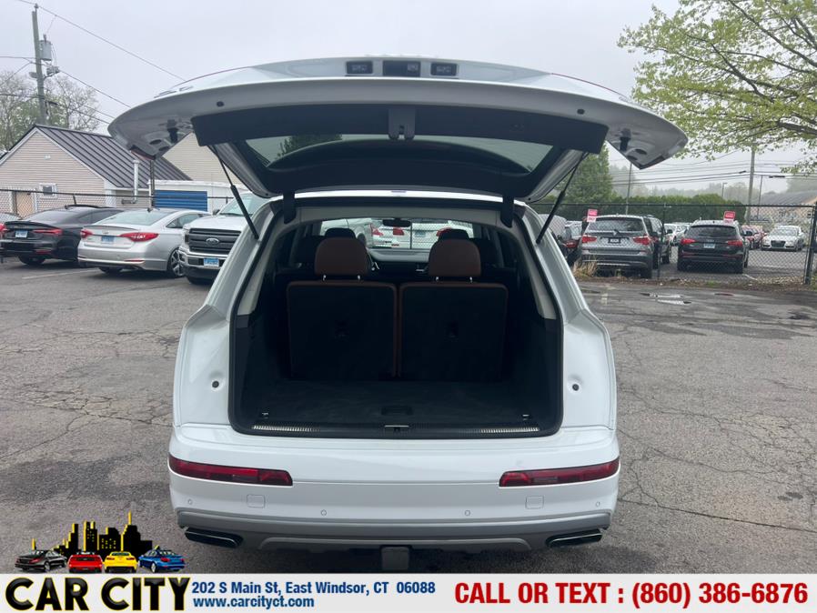 2017 Audi Q7 3.0 TFSI Premium Plus, available for sale in East Windsor, Connecticut | Car City LLC. East Windsor, Connecticut 2017 Audi Q7 3.0 TFSI Premium Plus, available for sale in East Windsor, Connecticut | Car City LLC. East Windsor, Connecticut