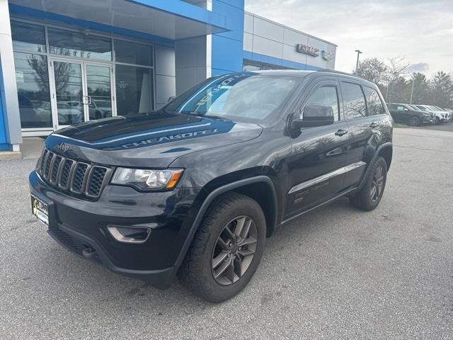 Used 2016 Jeep Grand Cherokee in Avon, Connecticut | Sullivan Automotive Group. Avon, Connecticut