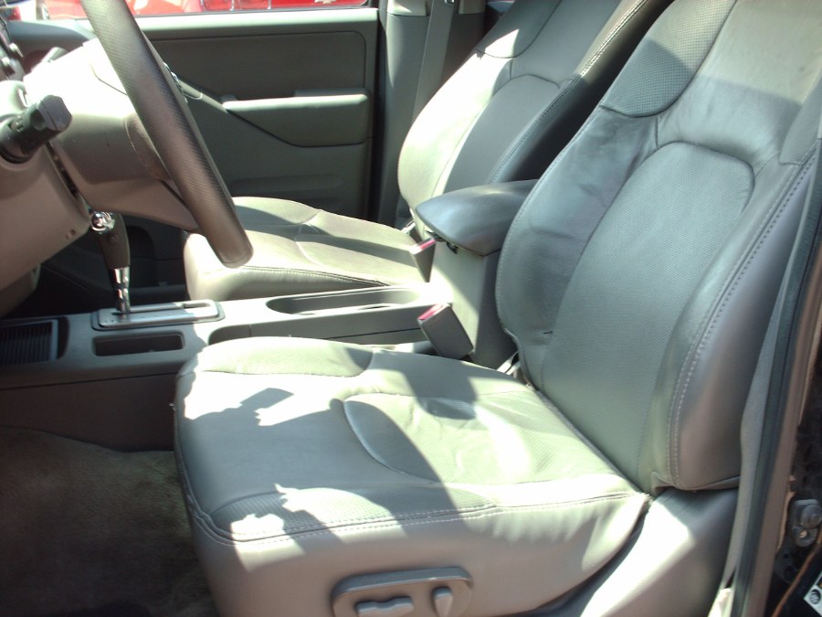 2015 Nissan Frontier 4WD Crew Cab LWB Auto SV, available for sale in Warwick, Rhode Island | Premier Automotive Sales. Warwick, Rhode Island 2015 Nissan Frontier 4WD Crew Cab LWB Auto SV, available for sale in Warwick, Rhode Island | Premier Automotive Sales. Warwick, Rhode Island