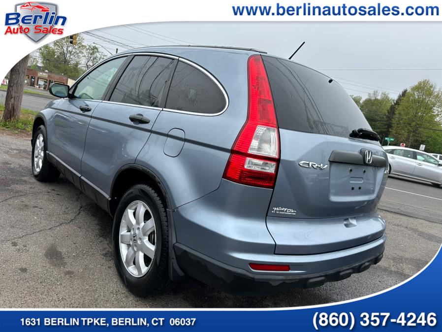 2011 Honda CR-V 4WD 5dr SE, available for sale in Berlin, Connecticut | Berlin Auto Sales LLC. Berlin, Connecticut 2011 Honda CR-V 4WD 5dr SE, available for sale in Berlin, Connecticut | Berlin Auto Sales LLC. Berlin, Connecticut