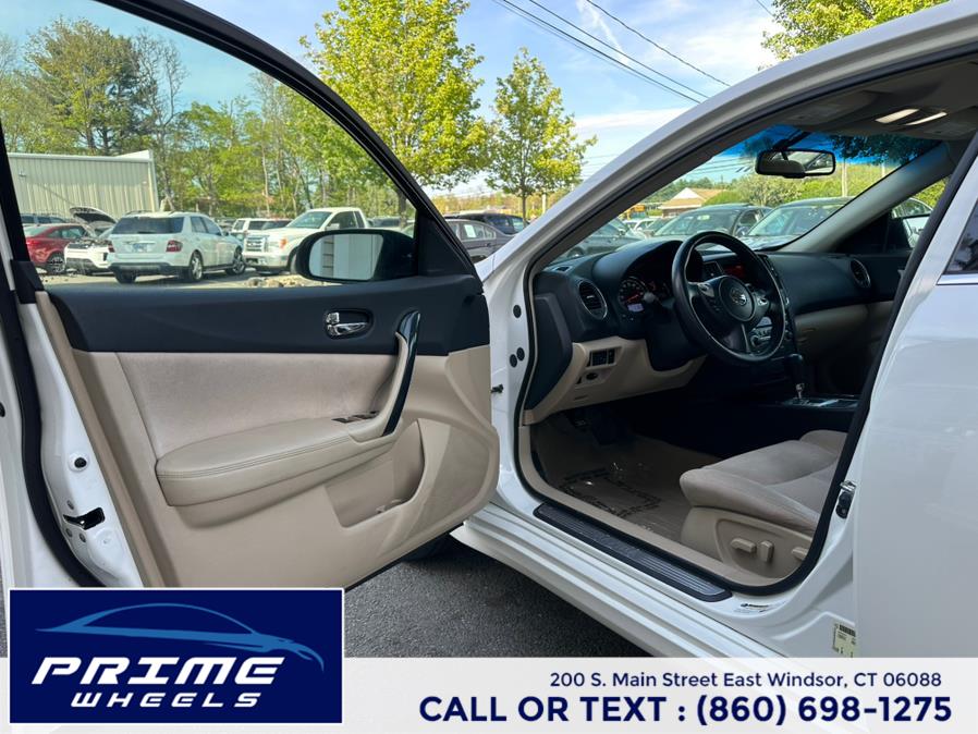 2012 Nissan Maxima 4dr Sdn V6 CVT 3.5 SV, available for sale in East Windsor, Connecticut | Prime Wheels. East Windsor, Connecticut 2012 Nissan Maxima 4dr Sdn V6 CVT 3.5 SV, available for sale in East Windsor, Connecticut | Prime Wheels. East Windsor, Connecticut