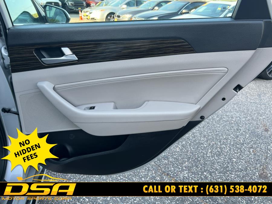 2017 Hyundai Sonata Limited 2.4L PZEV, available for sale in Commack, New York | DSA Motor Sports Corp. Commack, New York 2017 Hyundai Sonata Limited 2.4L PZEV, available for sale in Commack, New York | DSA Motor Sports Corp. Commack, New York