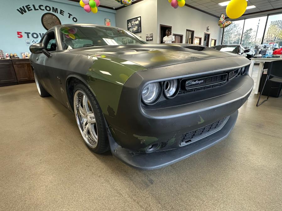 2019 Dodge Challenger R/T Scat Pack RWD, available for sale in Inwood, New York | 5 Towns Drive. Inwood, New York 2019 Dodge Challenger R/T Scat Pack RWD, available for sale in Inwood, New York | 5 Towns Drive. Inwood, New York