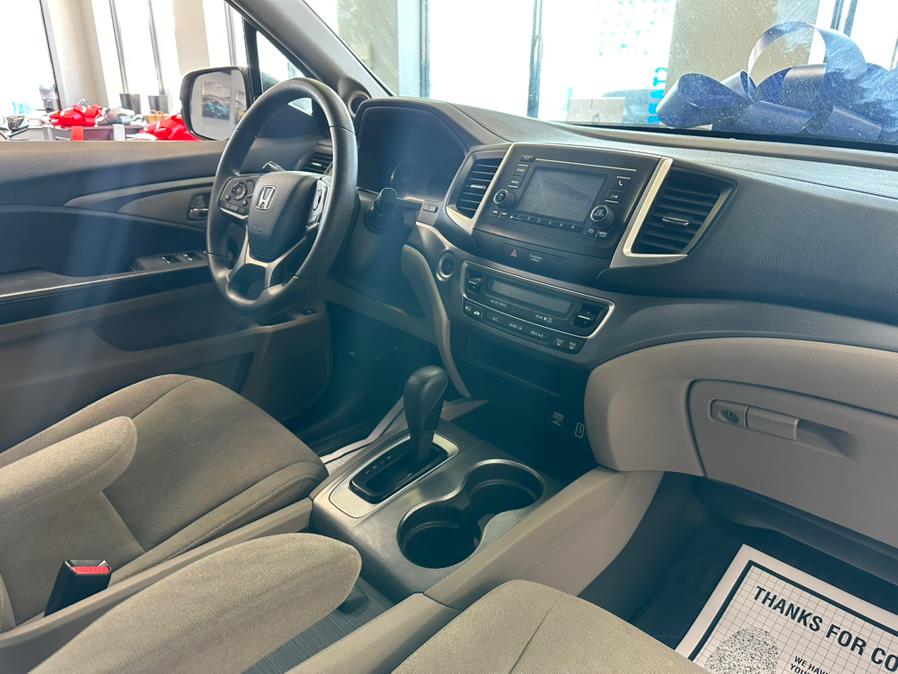 2019 Honda Pilot LX AWD, available for sale in Inwood, New York | 5 Towns Drive. Inwood, New York 2019 Honda Pilot LX AWD, available for sale in Inwood, New York | 5 Towns Drive. Inwood, New York