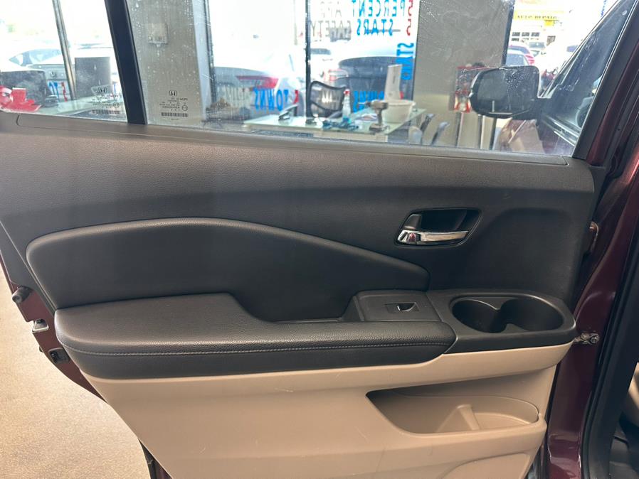 2019 Honda Pilot LX AWD, available for sale in Inwood, New York | 5 Towns Drive. Inwood, New York 2019 Honda Pilot LX AWD, available for sale in Inwood, New York | 5 Towns Drive. Inwood, New York