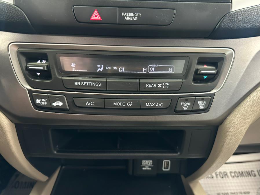 2019 Honda Pilot LX AWD, available for sale in Inwood, New York | 5 Towns Drive. Inwood, New York 2019 Honda Pilot LX AWD, available for sale in Inwood, New York | 5 Towns Drive. Inwood, New York