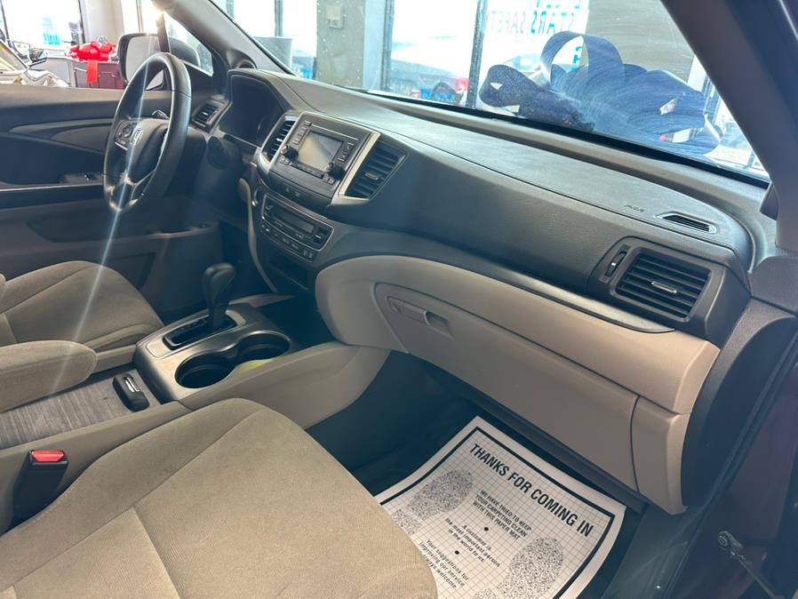 2019 Honda Pilot LX AWD, available for sale in Inwood, New York | 5 Towns Drive. Inwood, New York 2019 Honda Pilot LX AWD, available for sale in Inwood, New York | 5 Towns Drive. Inwood, New York