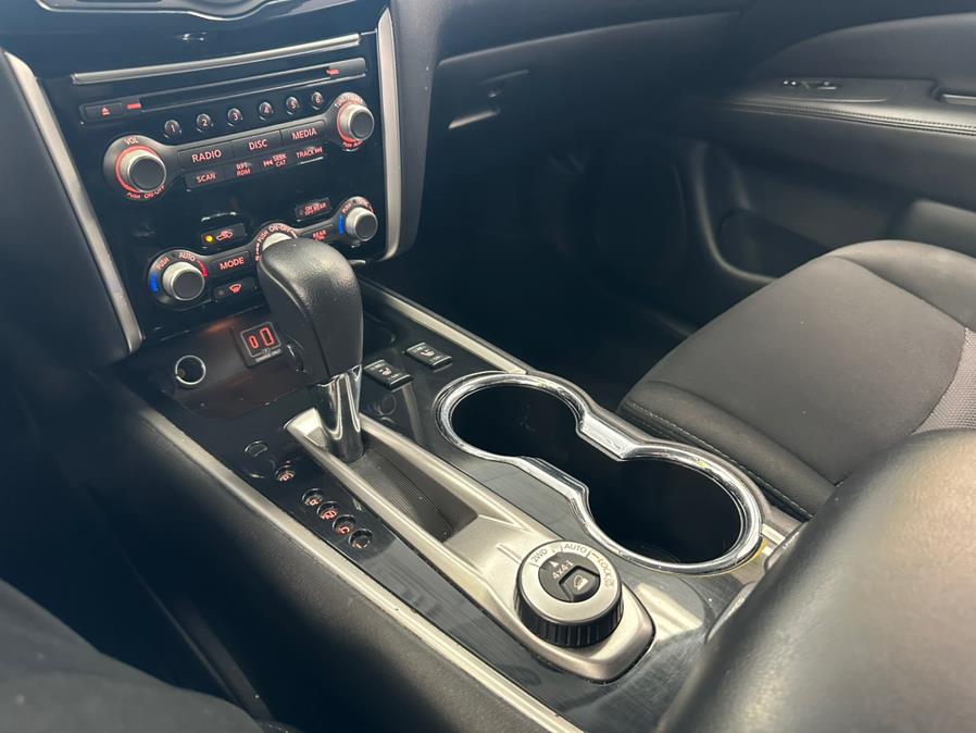 2020 Nissan Pathfinder 4x4 SV, available for sale in Inwood, New York | 5 Towns Drive. Inwood, New York 2020 Nissan Pathfinder 4x4 SV, available for sale in Inwood, New York | 5 Towns Drive. Inwood, New York