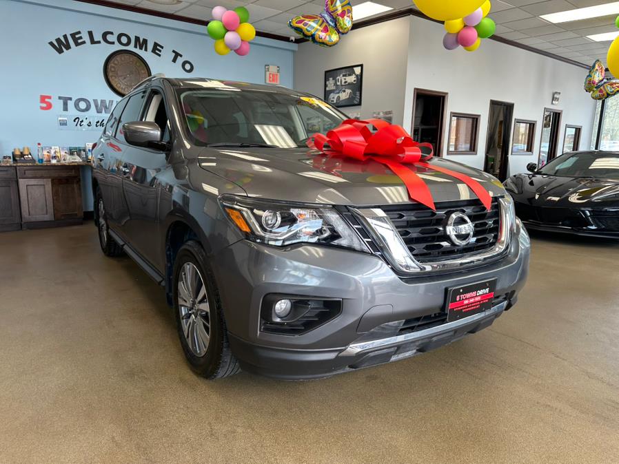 2020 Nissan Pathfinder 4x4 SV, available for sale in Inwood, New York | 5 Towns Drive. Inwood, New York 2020 Nissan Pathfinder 4x4 SV, available for sale in Inwood, New York | 5 Towns Drive. Inwood, New York