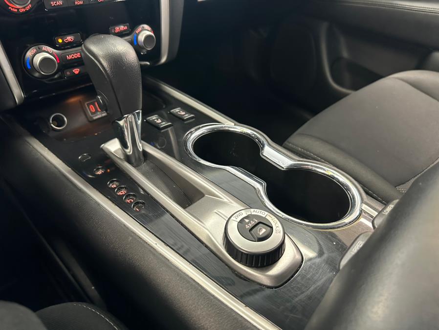 2020 Nissan Pathfinder 4x4 SV, available for sale in Inwood, New York | 5 Towns Drive. Inwood, New York 2020 Nissan Pathfinder 4x4 SV, available for sale in Inwood, New York | 5 Towns Drive. Inwood, New York