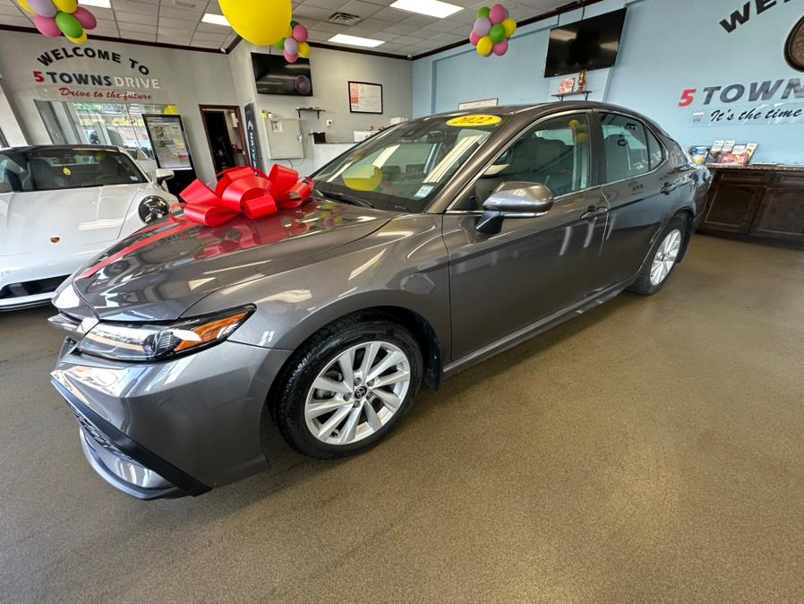 2022 Toyota Camry SE Auto (Natl), available for sale in Inwood, New York | 5 Towns Drive. Inwood, New York 2022 Toyota Camry SE Auto (Natl), available for sale in Inwood, New York | 5 Towns Drive. Inwood, New York