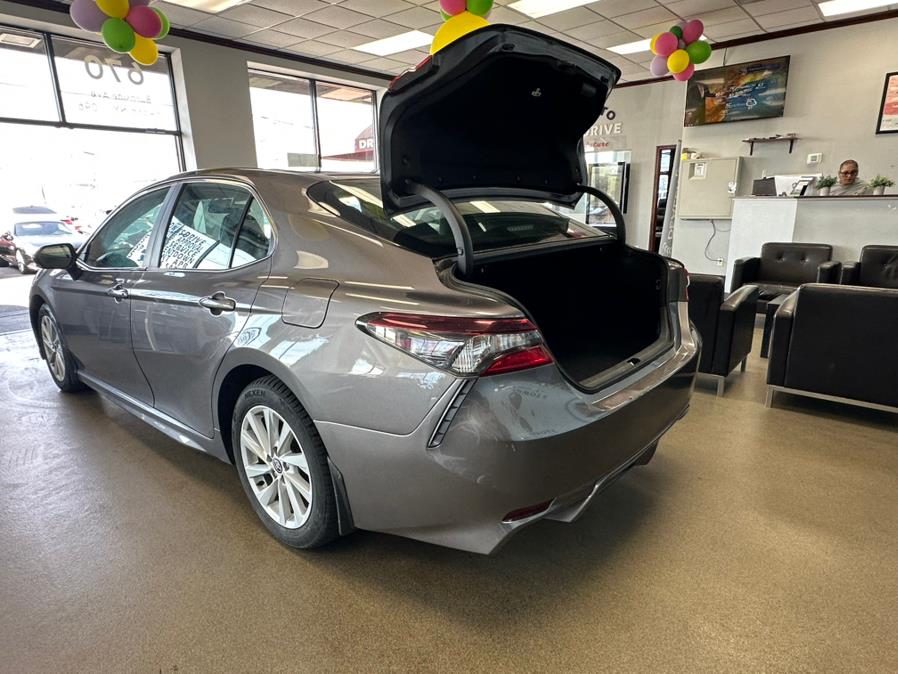 2022 Toyota Camry SE Auto (Natl), available for sale in Inwood, New York | 5 Towns Drive. Inwood, New York 2022 Toyota Camry SE Auto (Natl), available for sale in Inwood, New York | 5 Towns Drive. Inwood, New York
