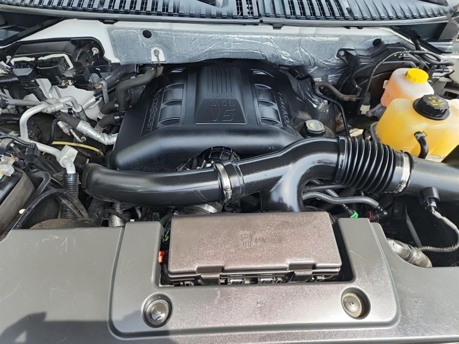 2017 Ford Expedition EL Limited 4x4, available for sale in Islip, New York | L.I. Auto Gallery. Islip, New York 2017 Ford Expedition EL Limited 4x4, available for sale in Islip, New York | L.I. Auto Gallery. Islip, New York