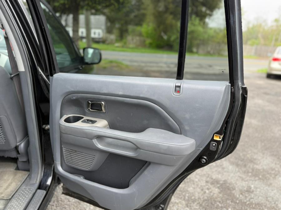 2007 Honda Pilot 4WD 4dr EX-L, available for sale in East Windsor, Connecticut | STS Automotive. East Windsor, Connecticut 2007 Honda Pilot 4WD 4dr EX-L, available for sale in East Windsor, Connecticut | STS Automotive. East Windsor, Connecticut