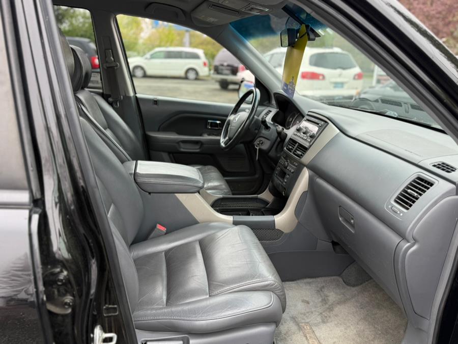 2007 Honda Pilot 4WD 4dr EX-L, available for sale in East Windsor, Connecticut | STS Automotive. East Windsor, Connecticut 2007 Honda Pilot 4WD 4dr EX-L, available for sale in East Windsor, Connecticut | STS Automotive. East Windsor, Connecticut