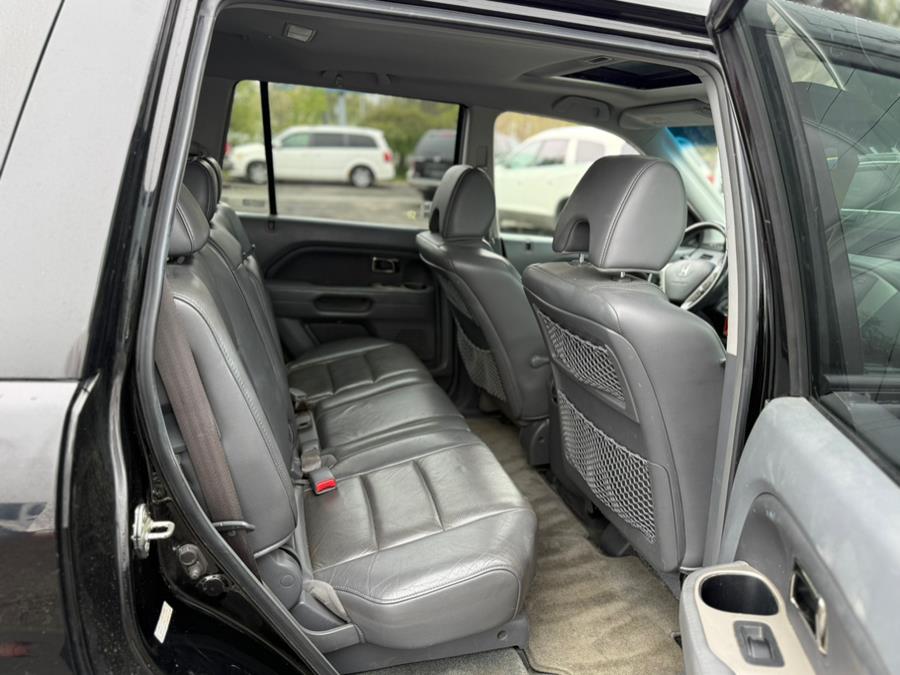 2007 Honda Pilot 4WD 4dr EX-L, available for sale in East Windsor, Connecticut | STS Automotive. East Windsor, Connecticut 2007 Honda Pilot 4WD 4dr EX-L, available for sale in East Windsor, Connecticut | STS Automotive. East Windsor, Connecticut