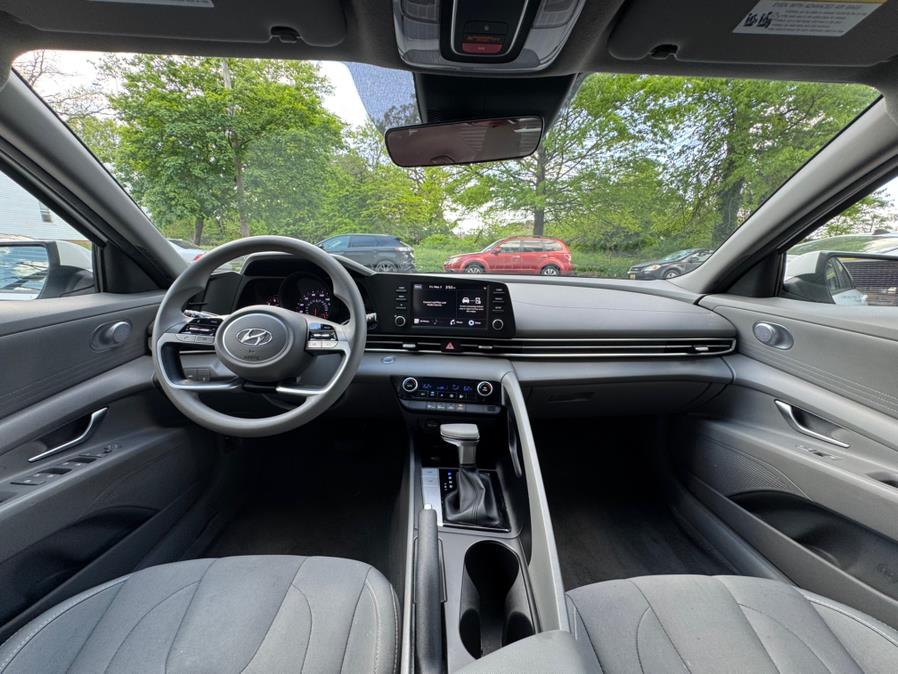 2023 Hyundai Elantra SEL IVT, available for sale in Irvington, New Jersey | Elis Motors Corp. Irvington, New Jersey 2023 Hyundai Elantra SEL IVT, available for sale in Irvington, New Jersey | Elis Motors Corp. Irvington, New Jersey
