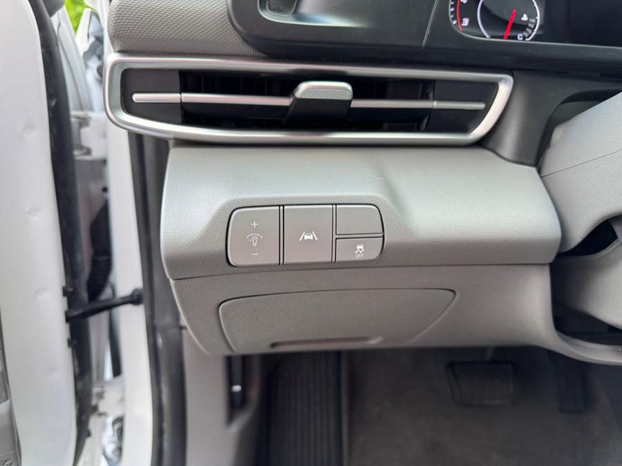 2023 Hyundai Elantra SEL IVT, available for sale in Irvington, New Jersey | Elis Motors Corp. Irvington, New Jersey 2023 Hyundai Elantra SEL IVT, available for sale in Irvington, New Jersey | Elis Motors Corp. Irvington, New Jersey