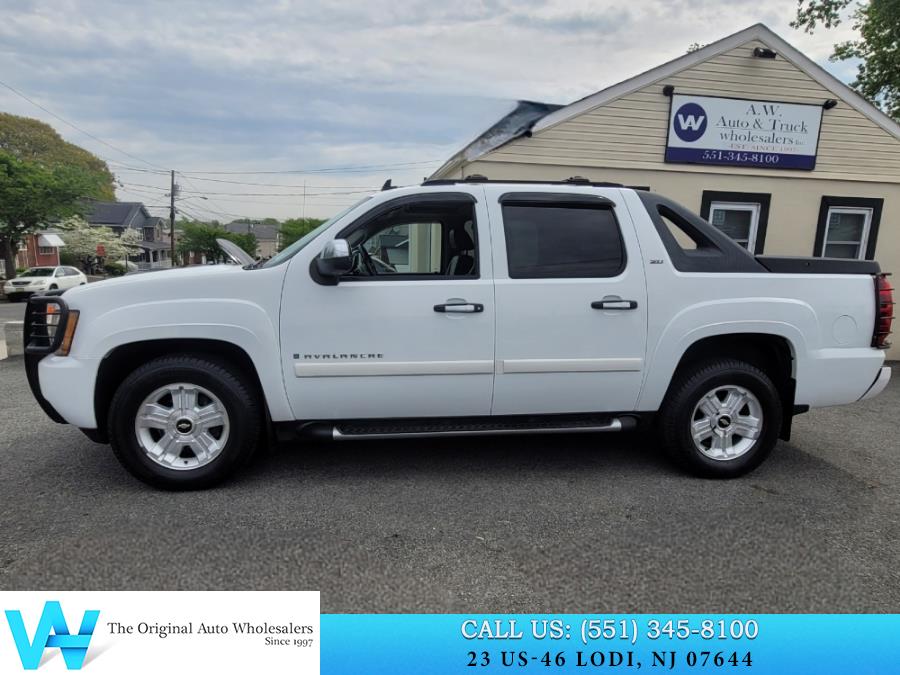 2008 Chevrolet Avalanche LT SPORT PICPUP 2WD Crew Cab 130" LT w/3LT, available for sale in Lodi, New Jersey | AW Auto & Truck Wholesalers, Inc. Lodi, New Jersey 2008 Chevrolet Avalanche LT SPORT PICPUP 2WD Crew Cab 130" LT w/3LT, available for sale in Lodi, New Jersey | AW Auto & Truck Wholesalers, Inc. Lodi, New Jersey