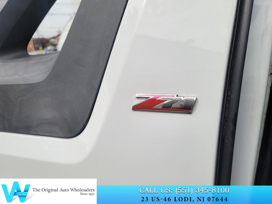 2008 Chevrolet Avalanche LT SPORT PICPUP 2WD Crew Cab 130" LT w/3LT, available for sale in Lodi, New Jersey | AW Auto & Truck Wholesalers, Inc. Lodi, New Jersey 2008 Chevrolet Avalanche LT SPORT PICPUP 2WD Crew Cab 130" LT w/3LT, available for sale in Lodi, New Jersey | AW Auto & Truck Wholesalers, Inc. Lodi, New Jersey