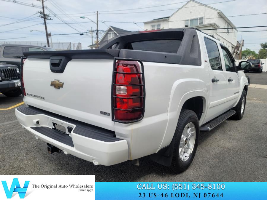 2008 Chevrolet Avalanche LT SPORT PICPUP 2WD Crew Cab 130" LT w/3LT, available for sale in Lodi, New Jersey | AW Auto & Truck Wholesalers, Inc. Lodi, New Jersey 2008 Chevrolet Avalanche LT SPORT PICPUP 2WD Crew Cab 130" LT w/3LT, available for sale in Lodi, New Jersey | AW Auto & Truck Wholesalers, Inc. Lodi, New Jersey