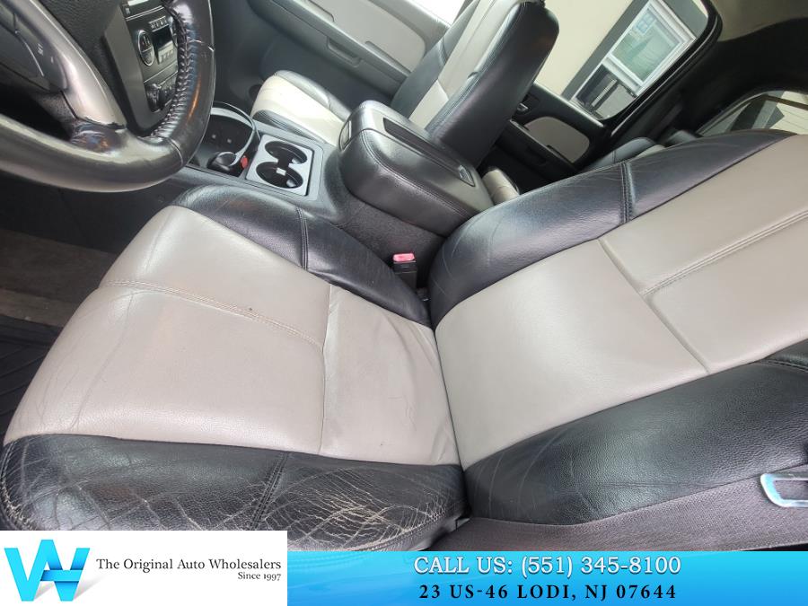 2008 Chevrolet Avalanche LT SPORT PICPUP 2WD Crew Cab 130" LT w/3LT, available for sale in Lodi, New Jersey | AW Auto & Truck Wholesalers, Inc. Lodi, New Jersey 2008 Chevrolet Avalanche LT SPORT PICPUP 2WD Crew Cab 130" LT w/3LT, available for sale in Lodi, New Jersey | AW Auto & Truck Wholesalers, Inc. Lodi, New Jersey
