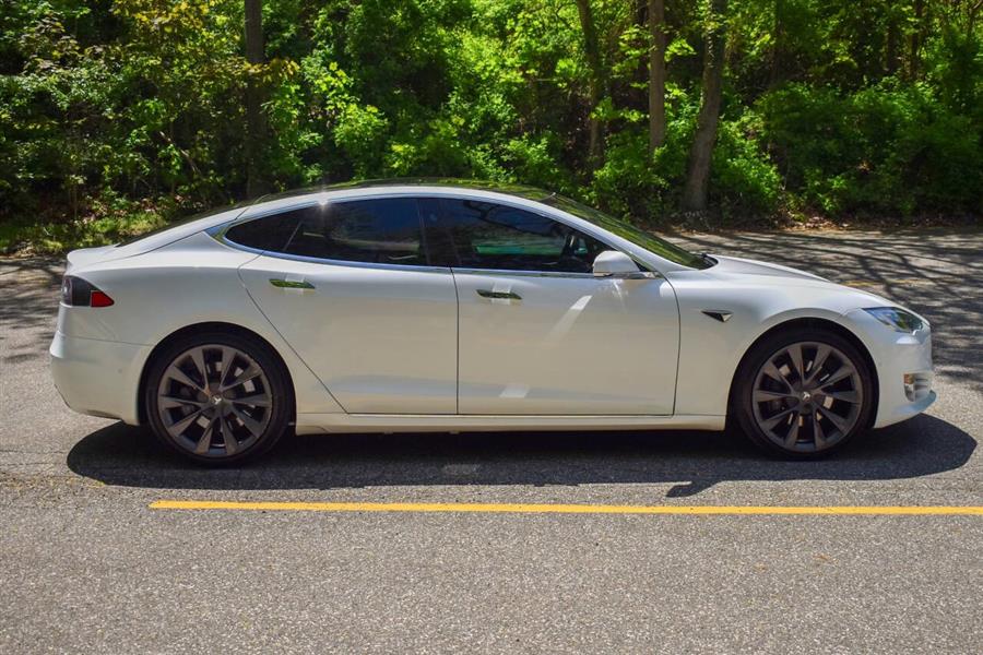2021 Tesla Model s Long Range Plus AWD 4dr Liftback, available for sale in Great Neck, New York | Camy Cars. Great Neck, New York 2021 Tesla Model s Long Range Plus AWD 4dr Liftback, available for sale in Great Neck, New York | Camy Cars. Great Neck, New York