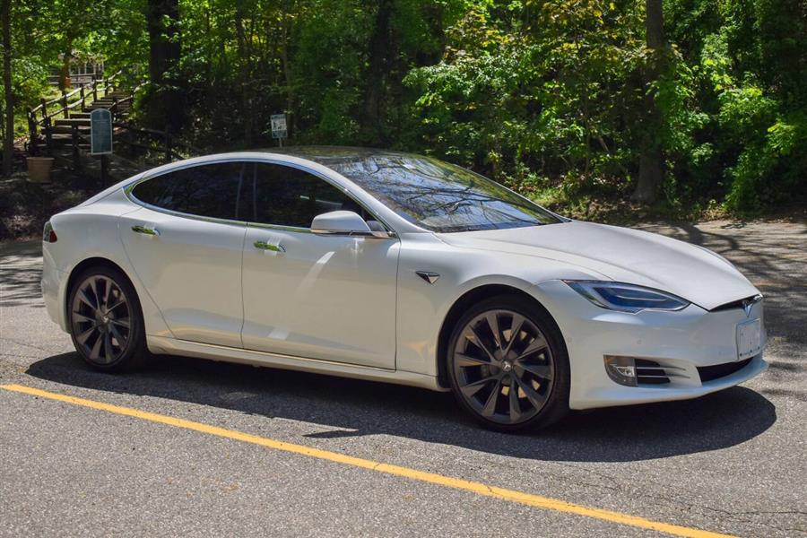 2021 Tesla Model s Long Range Plus AWD 4dr Liftback, available for sale in Great Neck, New York | Camy Cars. Great Neck, New York 2021 Tesla Model s Long Range Plus AWD 4dr Liftback, available for sale in Great Neck, New York | Camy Cars. Great Neck, New York
