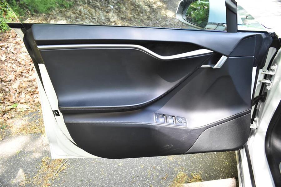 2021 Tesla Model s Long Range Plus AWD 4dr Liftback, available for sale in Great Neck, New York | Camy Cars. Great Neck, New York 2021 Tesla Model s Long Range Plus AWD 4dr Liftback, available for sale in Great Neck, New York | Camy Cars. Great Neck, New York