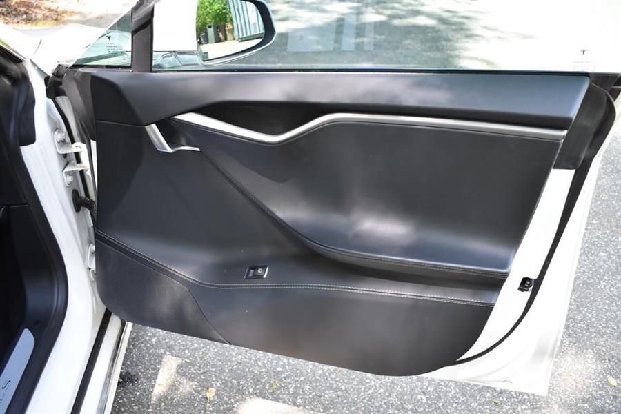 2021 Tesla Model s Long Range Plus AWD 4dr Liftback, available for sale in Great Neck, New York | Camy Cars. Great Neck, New York 2021 Tesla Model s Long Range Plus AWD 4dr Liftback, available for sale in Great Neck, New York | Camy Cars. Great Neck, New York