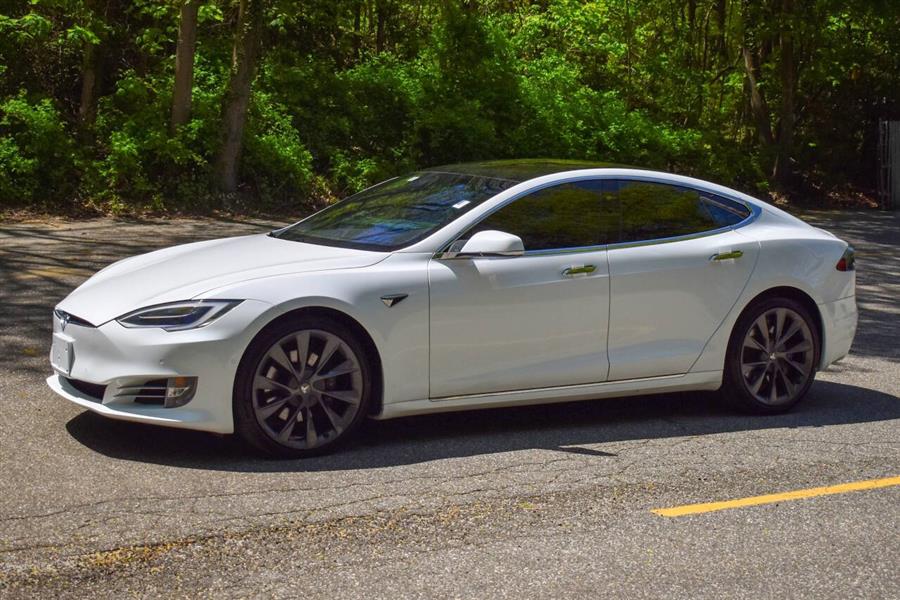 Used 2021 Tesla Model S Long Range Plus with VIN 5YJSA1E26MF424764 for sale in Great Neck, NY
