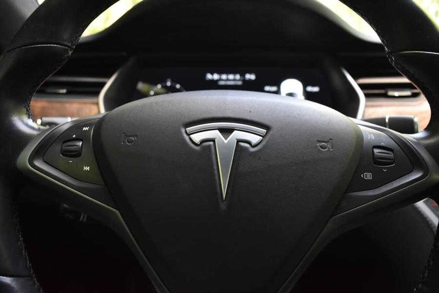 2021 Tesla Model s Long Range Plus AWD 4dr Liftback, available for sale in Great Neck, New York | Camy Cars. Great Neck, New York 2021 Tesla Model s Long Range Plus AWD 4dr Liftback, available for sale in Great Neck, New York | Camy Cars. Great Neck, New York